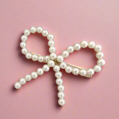 Elegant White Pearl Bow Hair Clip