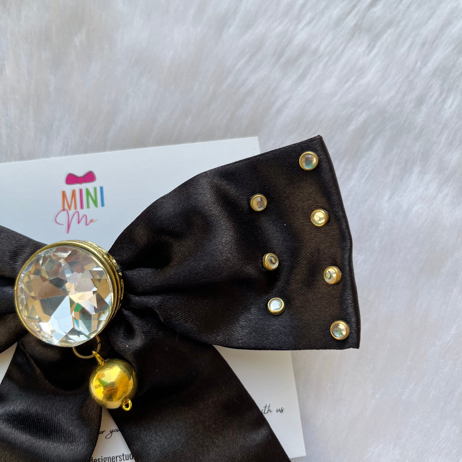Golden Accent Black Bow Hair Clip | New Year Look