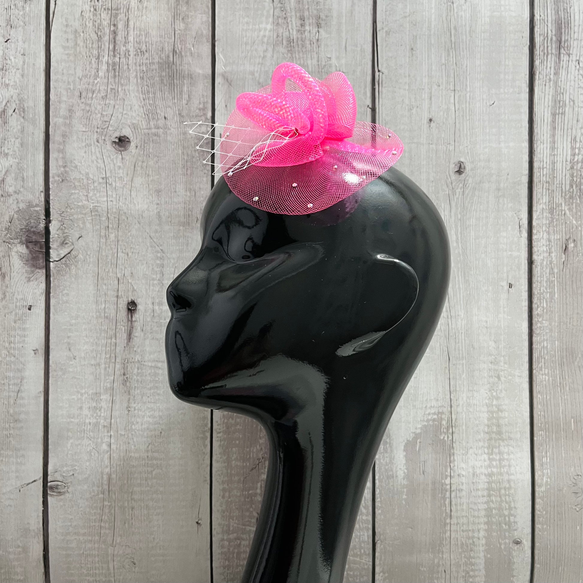 Rosebud Charm Pink Fascinator Hat | Photoshoot accessories