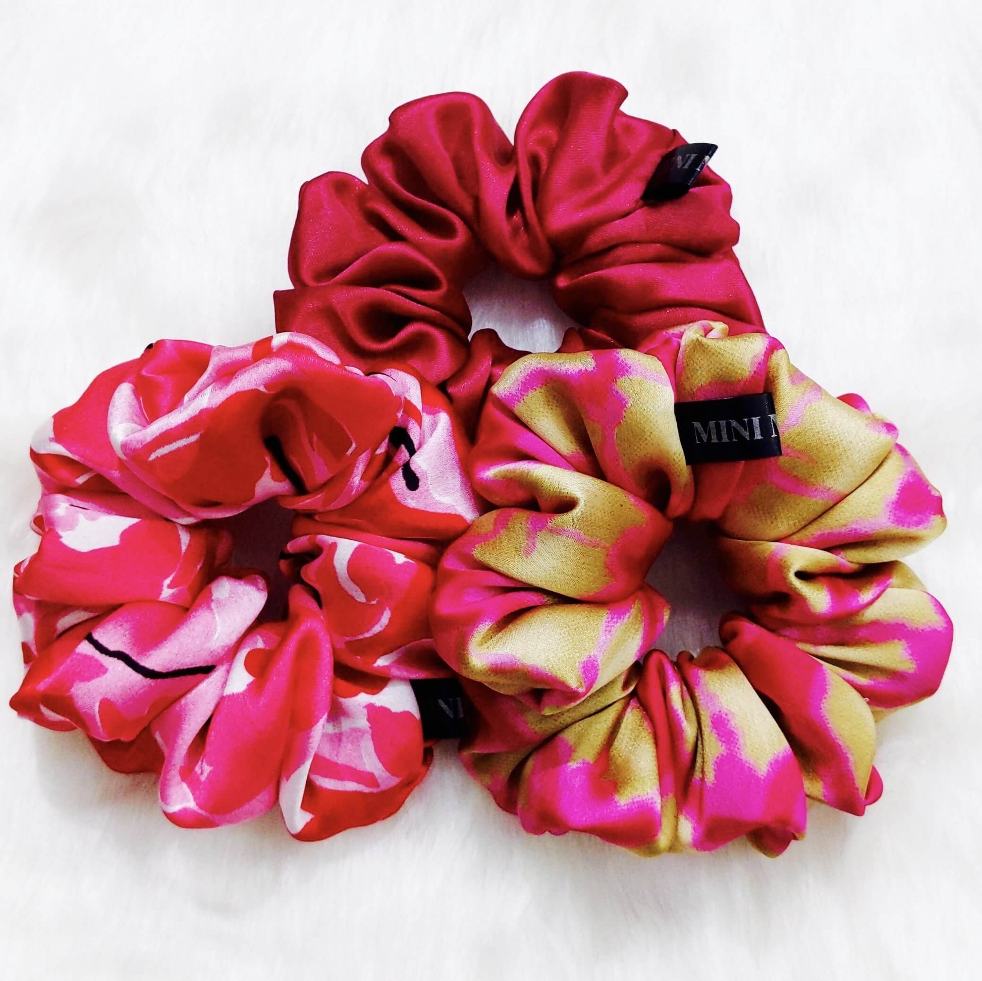 Full Bloom Scrunchie Set | Premium Material | Designer Accessories for Women